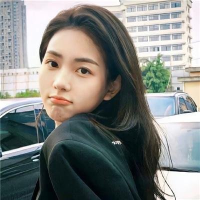 隔壁的吸血鬼美眉